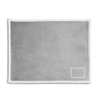 HEIDEN. Megfordítható polár takaró szaténszalaggal (190 g/m²) és személyre szabott kártyával