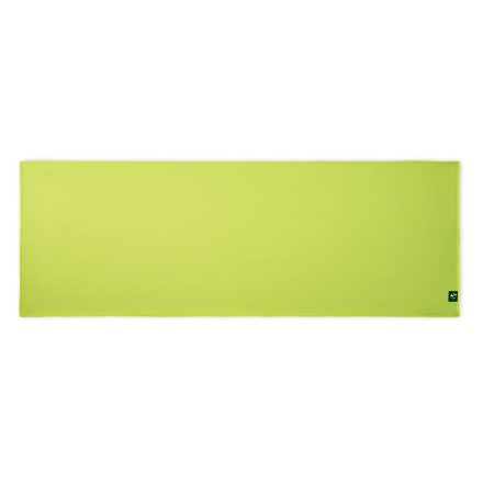 BERNAL. Újrahasznosított poliészte (100% rPET) fitness hűsítő törlőkendő nem szőtt tasakkal